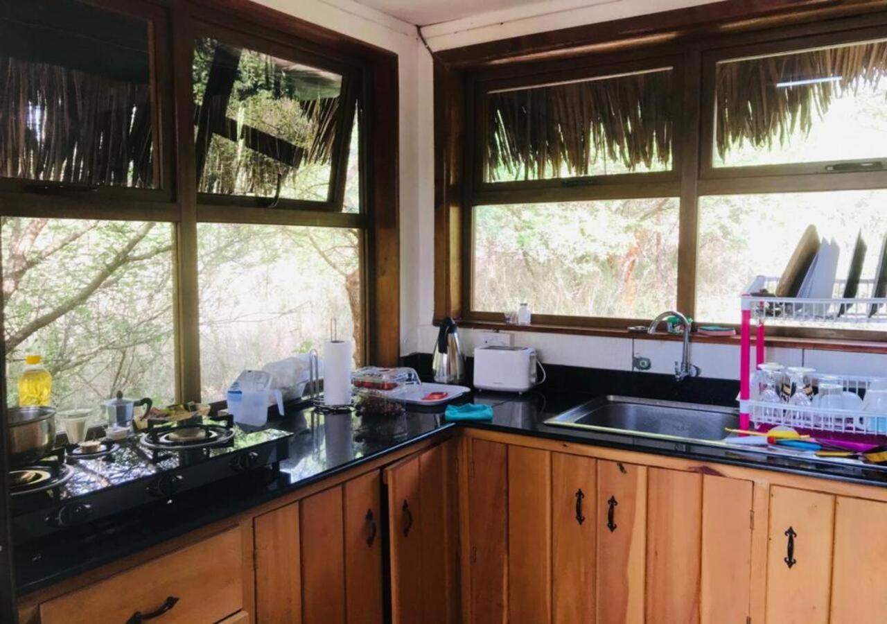 Oldonyo Orok Lodge Kajiado Extérieur photo