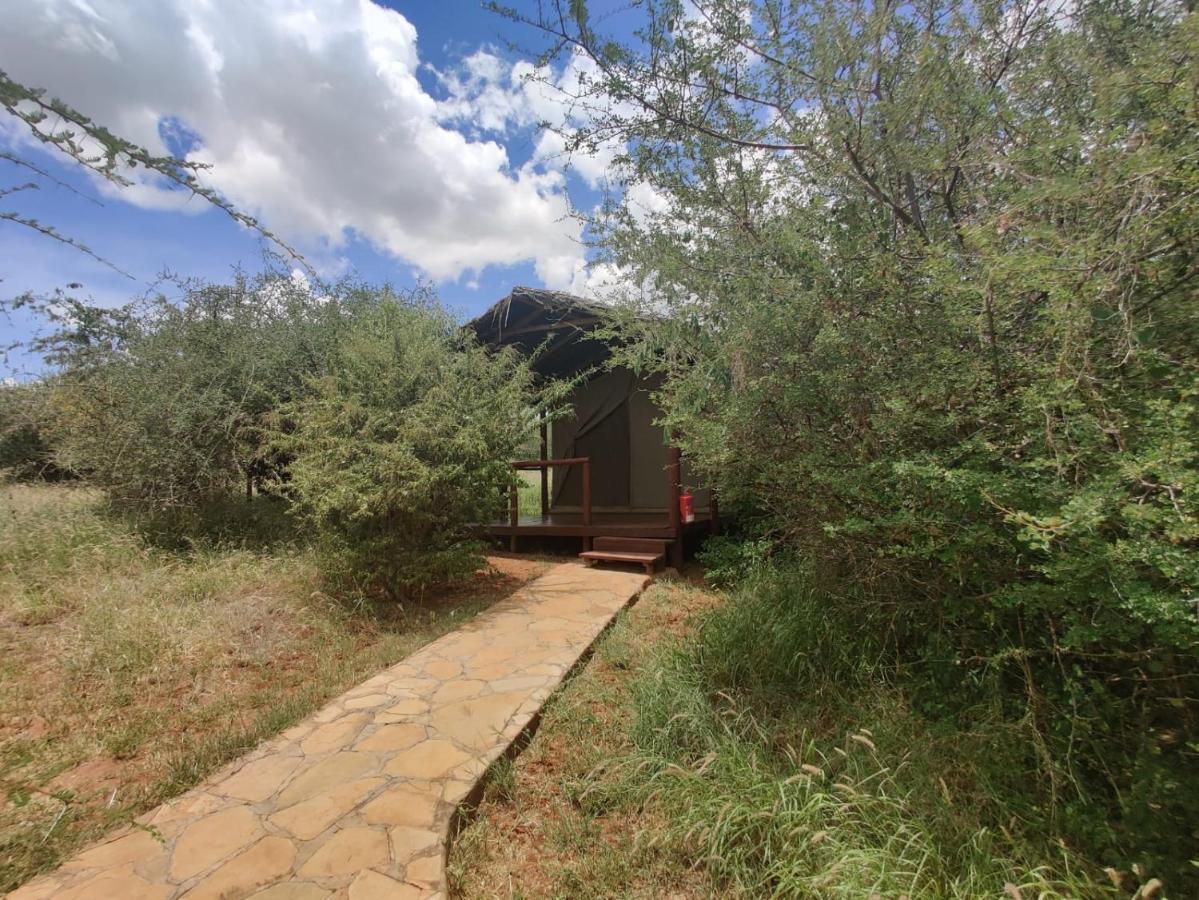 Oldonyo Orok Lodge Kajiado Extérieur photo