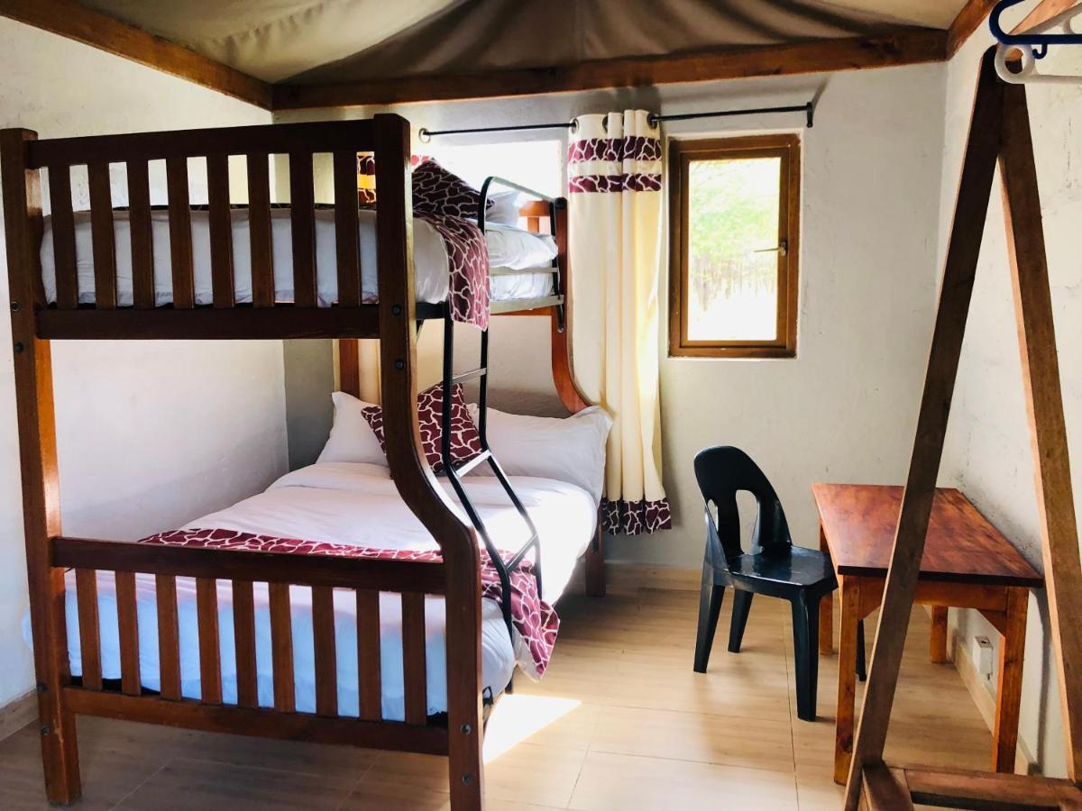 Oldonyo Orok Lodge Kajiado Extérieur photo